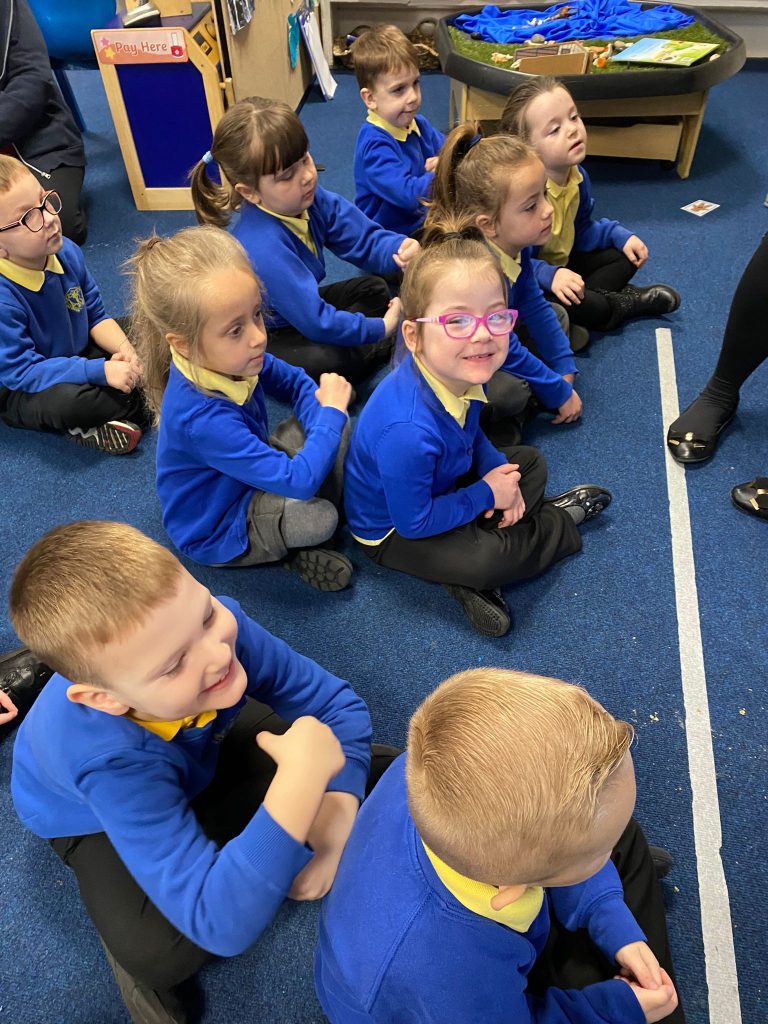 Peer Massage with Mrs Quinn – Lord Blyton Primary School